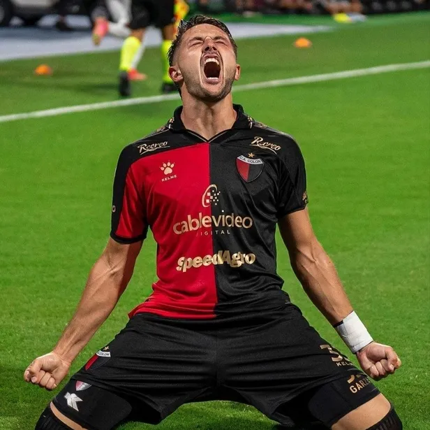 besiktasa-transfer-olacak-mi-facundo-garcesten-surpriz-cikis-1673003208077.jpeg Beşiktaş'a transfer olacak mı? Facundo Garces'ten sürpriz çıkış-3