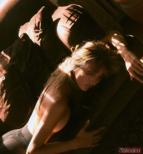 Şevval Şahin'in üstsüz Kadınlar Günü paylaşımı sosyal medyanın gündeminde "Allah bildiği gibi yapsın" Olay kadın Şevval... - 7