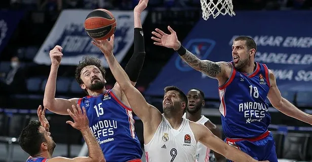 Anadolu Efes, Real Madrid'i  91-68 yendi
