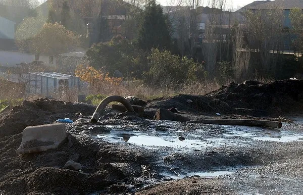 Tuzla'da kokuya neden olan 4 kamyon yakalandı-1