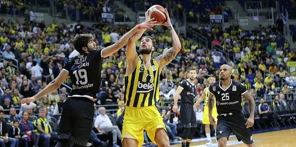 ozel-haber-i-ali-koc-basketbolda-da-husran-fenerbahce-8-yil-sonra-euroleaguede-play-off-disi-1648637518589.jpg