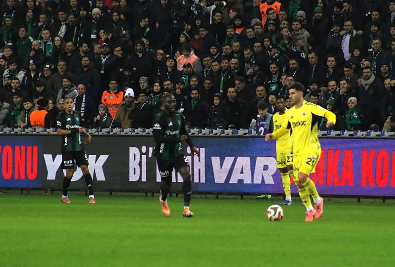 Spor yazarları Kocaelispor - Fenerbahçe maçını değerlendirdi! "Rezil performans" - 6