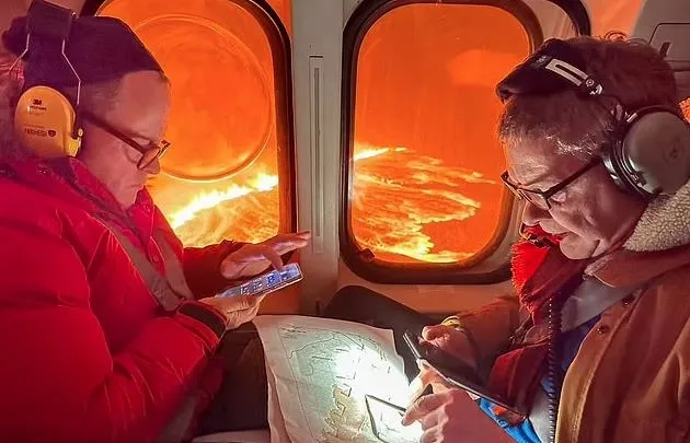 izlandada-yanardag-patlamasi-aralik-ayindan-bu-yana-dorduncu-grindavike-yaklasti-ohal-ilan-edildi-1710662734992.jpeg İzlanda’da yanardağ patlaması: Aralık ayından bu yana dördüncü! Grindavik’e yaklaştı: OHAL ilan edildi-5