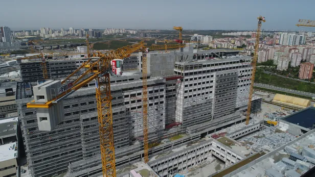 Başakşehir Şehir Hastanesi'nin son hali havadan görüntülendi! Dünyanın en büyüklerinden biri-2