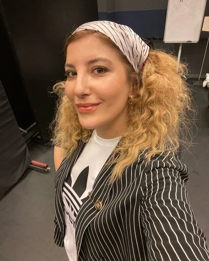 hakan-uralin-kizi-melisa-ural-spor-salonundan-paylasip-son-haliyle-sasirtti-3-ayda-10-kilo-veren-sibel-canla-a-1704435036782.jpg Hakan Ural’ın kızı Melisa Ural spor salonundan paylaşıp son haliyle şaşırttı! 3 ayda 10 kilo veren Sibel Can’la aynı diyeti uyguladı: Günde sadece 1 saat...-17