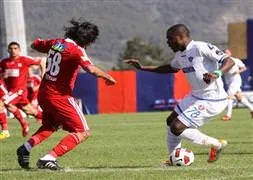 Emenike, Karabük’ten kaçtı