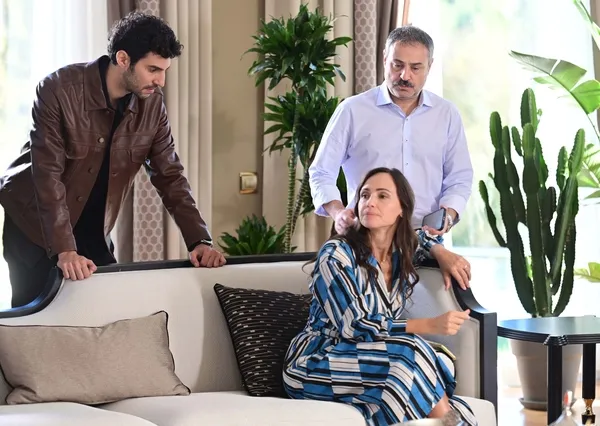 ben-bu-cihana-sigmazam-yine-zirvede-cezayir-ve-ekibi-baskin-yedi-1668006398167.jpg ‘Ben Bu Cihana Sığmazam’ yine zirvede! Cezayir ve ekibi baskın yedi!-6