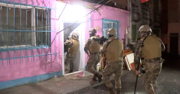 İstanbul'da uyuşturucu satıcılarına helikopter destekli hava operasyonu