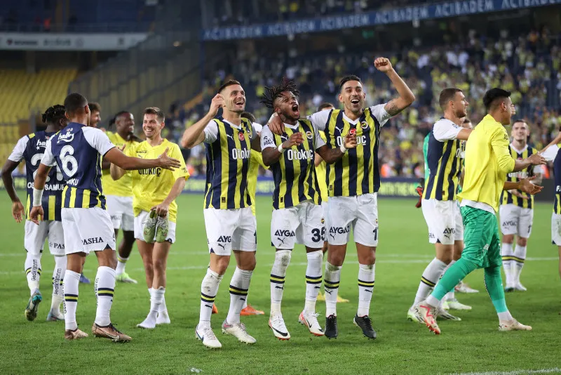 FENERBAHÇE HABERLERİ | İsmail Kartal'dan 3 yıldıza neşter! Sınıfta kaldılar - 13