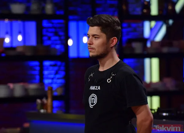 MasterChef'te duygusal anlar! Somer Sivrioğlu kendini tutamadı ağladı Mehmet Yalçınkaya'nın boğazı düğümlendi! Eski yarışmacı Hamza Mercimek... - 26
