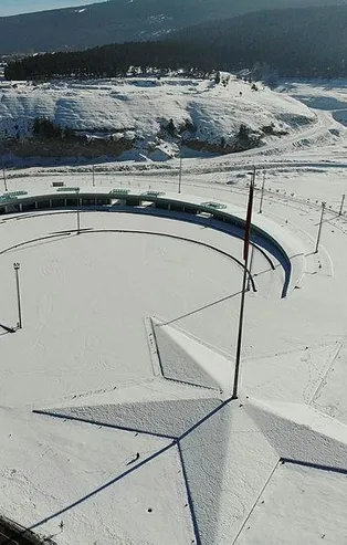 Talimatı Başkan Erdoğan vermişti... Sarıkamış Ay Yıldız Tören Alanı havadan görüntülendi!