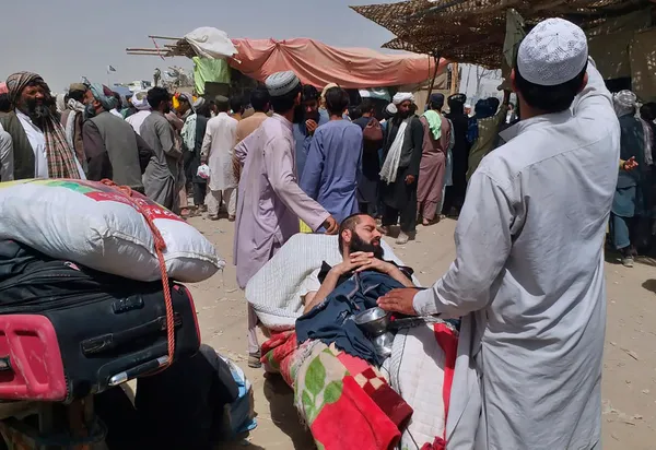 talibandan-ulkeden-kacan-afgan-multecilere-cagri-guvenlik-ve-huzur-saglandi-ulkenize-geri-donun-1639841052752.jpg Taliban'dan ülkeden kaçan Afgan mültecilere çağrı! Güvenlik ve huzur sağlandı ülkenize geri dönün-6