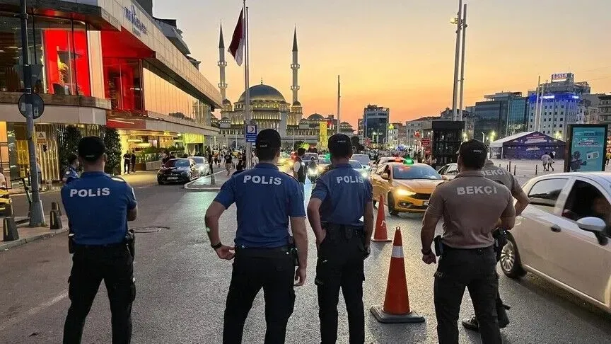 1789748594844.jpeg Polislere maliyetine konut müjdesi! Başvuru şartları neler, kimlere öncelik verilecek?-7