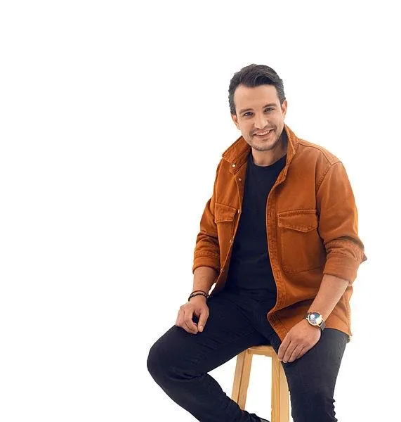 ibrahim-tatlises-eski-askini-unutmadi-hulya-avsar-icin-canimi-veririm-1639861887239.jpeg İbrahim Tatlıses eski aşkını unutmadı! Hülya Avşar için canımı veririm-12