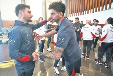 Milli Takımda Eren Elmalı yerine Mustafa Eskihellaç çağrıldı