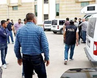 Terörden tutuklanan oğlunun yüzüne tükürdü