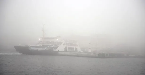 Çanakkale Boğazı sis nedeniyle transit gemilere kapatıldı