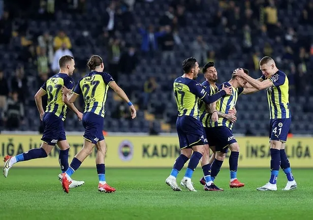 pelkas-geri-dondu-fenerbahce-2-0-yeni-malatyaspor-mac-sonucu-1640541731860.jpeg