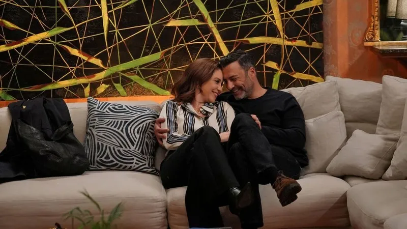 kizilcik-serbeti-seyircisini-duygu-karambolune-sokacak-ayrilik-karari-yollari-bir-ayiracaklar-pir-ayiracaklar-1709190561920.jpg Kızılcık Şerbeti seyircisini duygu karambolüne sokacak ayrılık kararı! Bağları bir koparacaklar pir koparacaklar-6