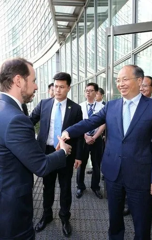 Bakan Albayrak müjdeyi verdi: Çin’den 3.6 milyar dolar geliyor