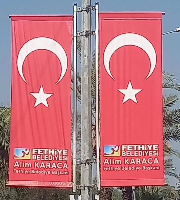30 Ağustos öncesi CHP'den şanlı Türk bayrağına büyük saygısızlık! Başrolde Fethiye Belediye Başkanı Alim Karaca-2