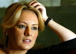 Canlı yayında ’bacak’ krizi