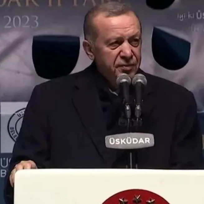 Başkan Erdoğandan Üsküdardaki iftarda önemli açıklamalar: Bayrama kadar Hatay hariç diğer illerde tüm enkazı kaldıracağız