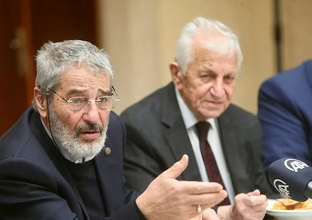 gazeteci-yazar-sadik-albayrak-bu-topraklara-layik-bir-nesil-olarak-mucadele-verelim-1679499807232.jpeg Gazeteci-yazar Sadık Albayrak: Bu topraklara layık bir nesil olarak mücadele verelim-2