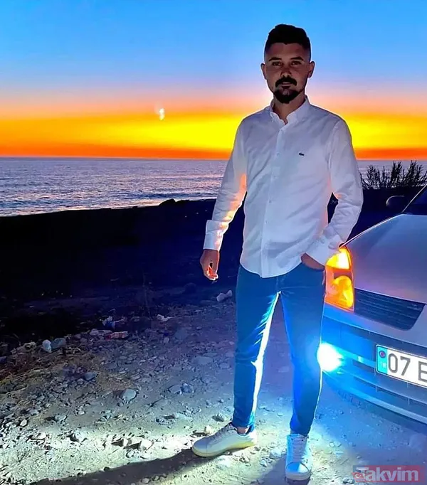 Antalya'da feci kaza: Şoför mahali yerinden koptu - 4