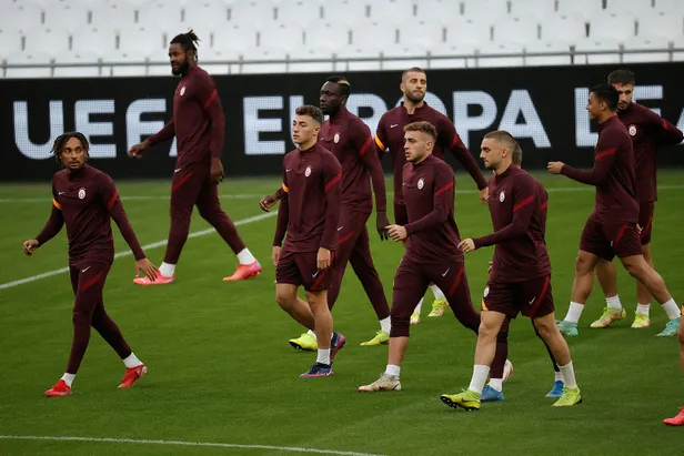 galatasaray-tuzlaspor-maci-canli-izle-gs-tuzla-hazirlik-maci-hangi-kanalda-yayinlanacak-1633786476092.jpg Galatasaray Tuzlaspor maçı canlı izle! GS Tuzla hazırlık maçı hangi kanalda yayınlanacak?-2