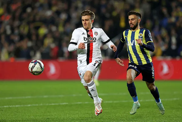 1645189304946.jpg Brezilya basınından Fenerbahçeli yıldız için flaş iddia: Diego Rossi Flamengo'ya...-2