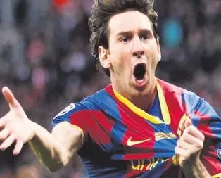 Messi attı kol kırıldı