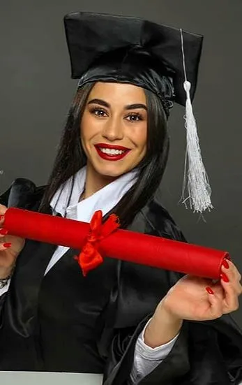 Son dakika: Herkesin 'Sepetteki kız' olarak tanıdığı Tuba Murtezi artık üniversite mezunu bir hemşire-6