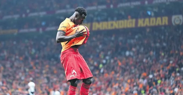 Davinson Sanchez derbi performansıyla taraftarlarını mest etti