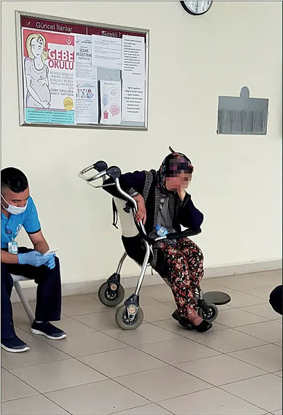 vicdansiz-anne-bebegini-salvarin-icinde-dogurarak-tezgahin-altina-atti-1590753071037.jpg Vicdansız anne bebeğini şalvarın içinde doğurarak tezgahın altına attı!-3