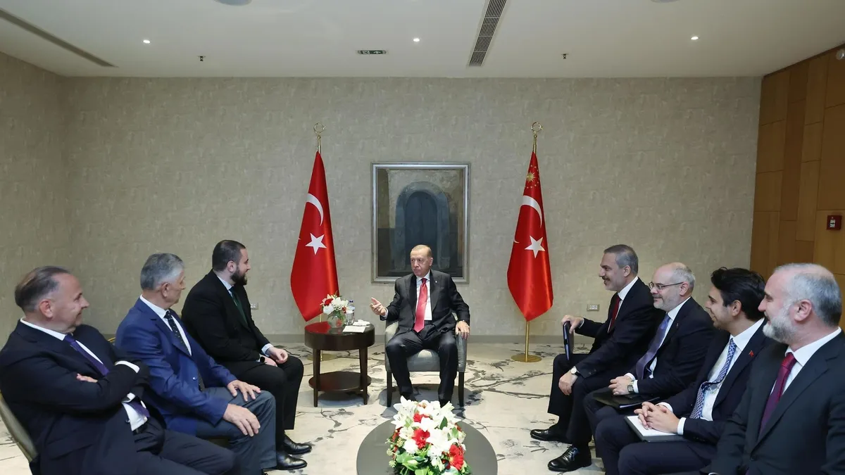 Başkan Erdoğan, Sancak bölgesindeki siyasi ve dini liderlerle bir araya geldi