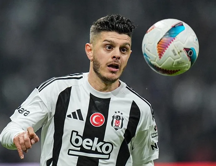 Rashica kendini aştı