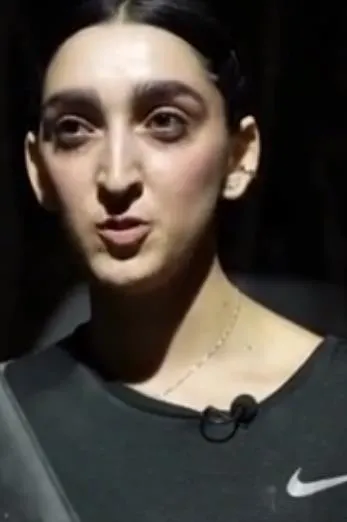 teror-orgutu-vomaya-katilan-ermeni-model-armine-harutyunyandan-kustah-sozler-azerbaycana-saldiracagiz-1696184927702.jpeg Terör örgütü VoMa’ya katılan Ermeni model Armine Harutyunyan'dan küstah sözler: Azerbaycan'a saldıracağız-2