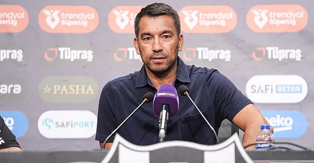 Giovanni van Bronkchorst'tan Muleka ve Aboubakar açıklaması! Zorlu randevu öncesi transferi duyurdu