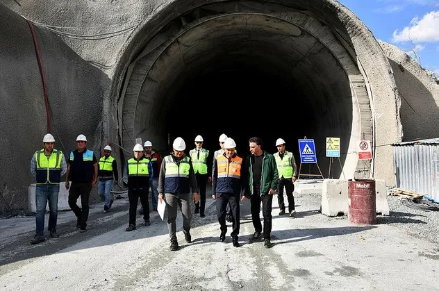 Avrupa’nın en uzunu olacak Zigana Tüneli’nin yüzde 60'ı tamamlandı