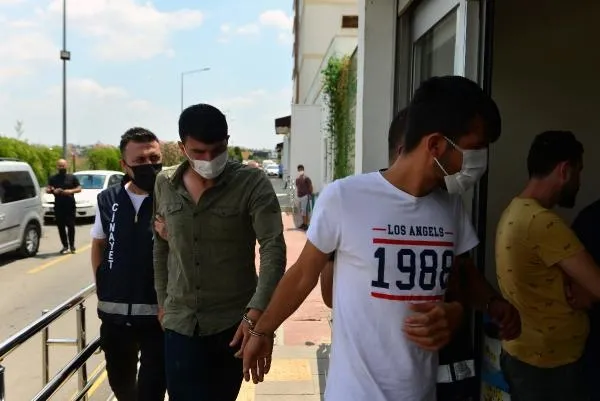 Adana'da şoke eden olay! Aracıyla kaza yapıp masrafını ödemeyen arkadaşını öldürdü-2