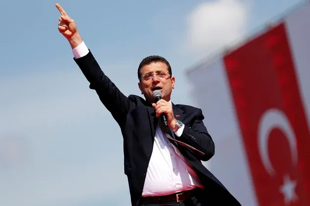CHP'li İBB Başkanı Ekrem İmamoğlu'nun 750 metrekarelik kral dairesi! İhale pazarlığı mı dönüyor?