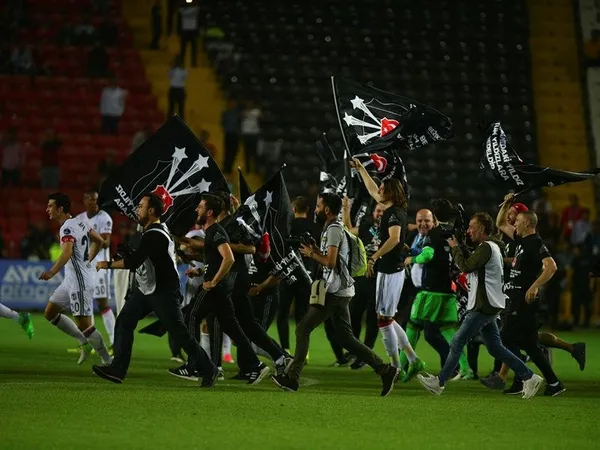Şampiyon Beşiktaş-2
