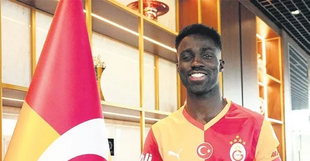 Galatasaray’da Davinson Sanchez ve Günay Güvenç sözleşmelerini uzattı