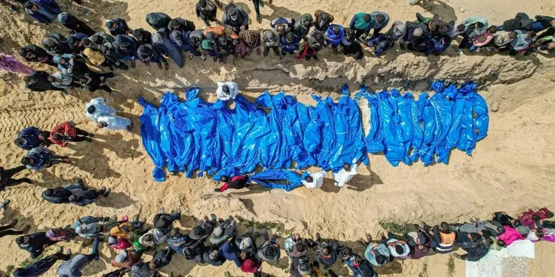 abdnin-katil-israile-destek-vermesine-tepki-2-ordu-mensubu-vicdani-ret-hakkini-kullandi-soykirima-ortak-olmaya-1719083140920.jpeg ABD'nin katil İsrail'e destek vermesine tepki! 2 ordu mensubu vicdani ret hakkını kullandı: Soykırıma ortak olmayacağız-5