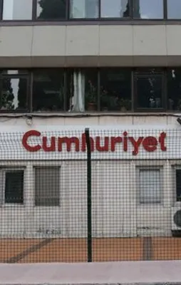 Cumhuriyet bir yalana daha imza attı