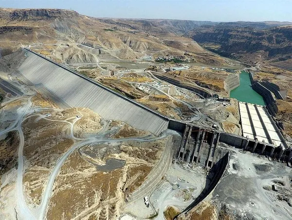 Ilısu Barajı ve HES üniteleri enerji üretimi için hazır-2