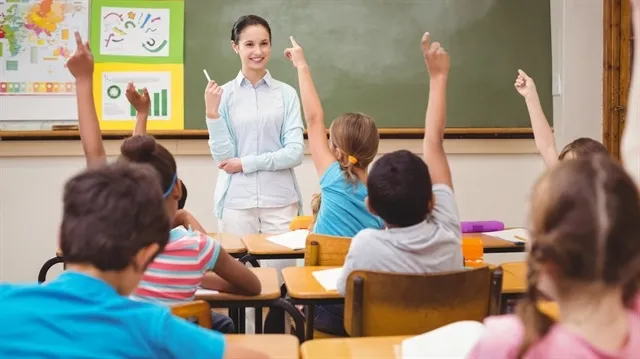 Öğretmen yeni maaşı ne kadar? 2019 Öğretmen maaşları Temmuz zammı sonrası derecesine göre kaç para?-4