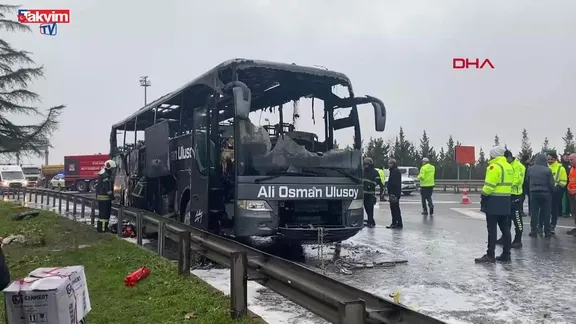 Kocaeli’de yolcu otobüsü yandı