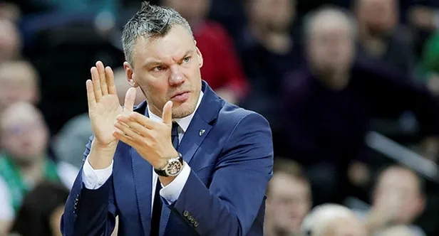 san-antonio-spursun-kocu-gregg-popovich-turkiye-icin-yardim-cagrisi-yapti-karakter-ve-gucunuzu-biliyorum-1676497248919.jpeg San Antonio Spurs'un koçu Gregg Popovich Türkiye için yardım çağrısı yaptı: Karakter ve gücünüzü biliyorum-3